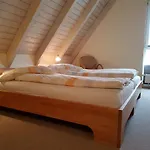 Haus Ruem Hart Apartamento Böhl