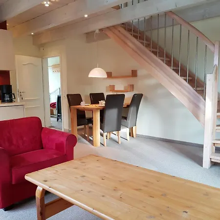 Haus Ruem Hart Apartment